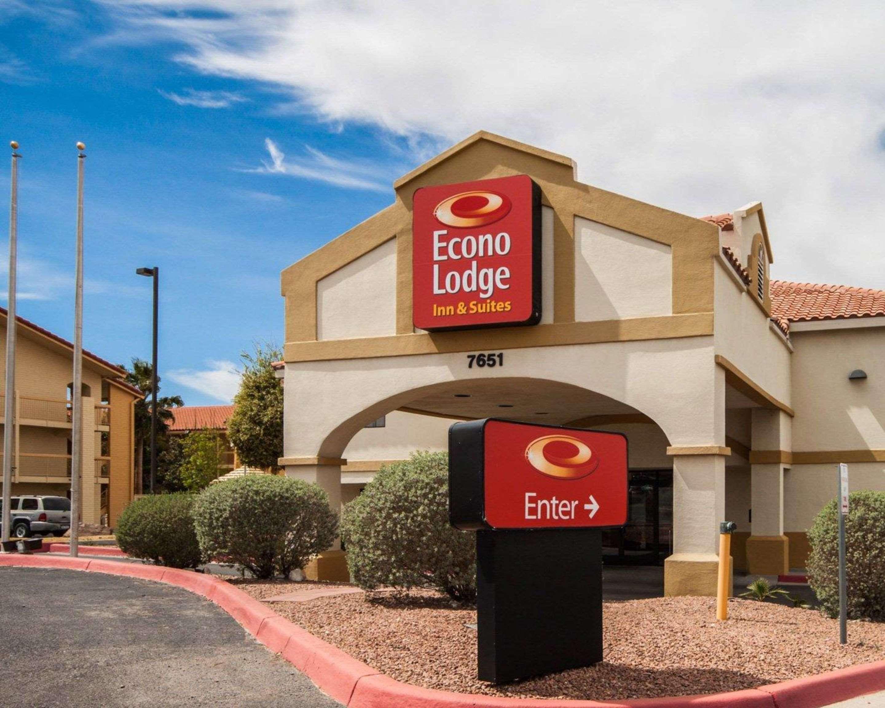 Econo Lodge Inn & Suites El Paso Bagian luar foto