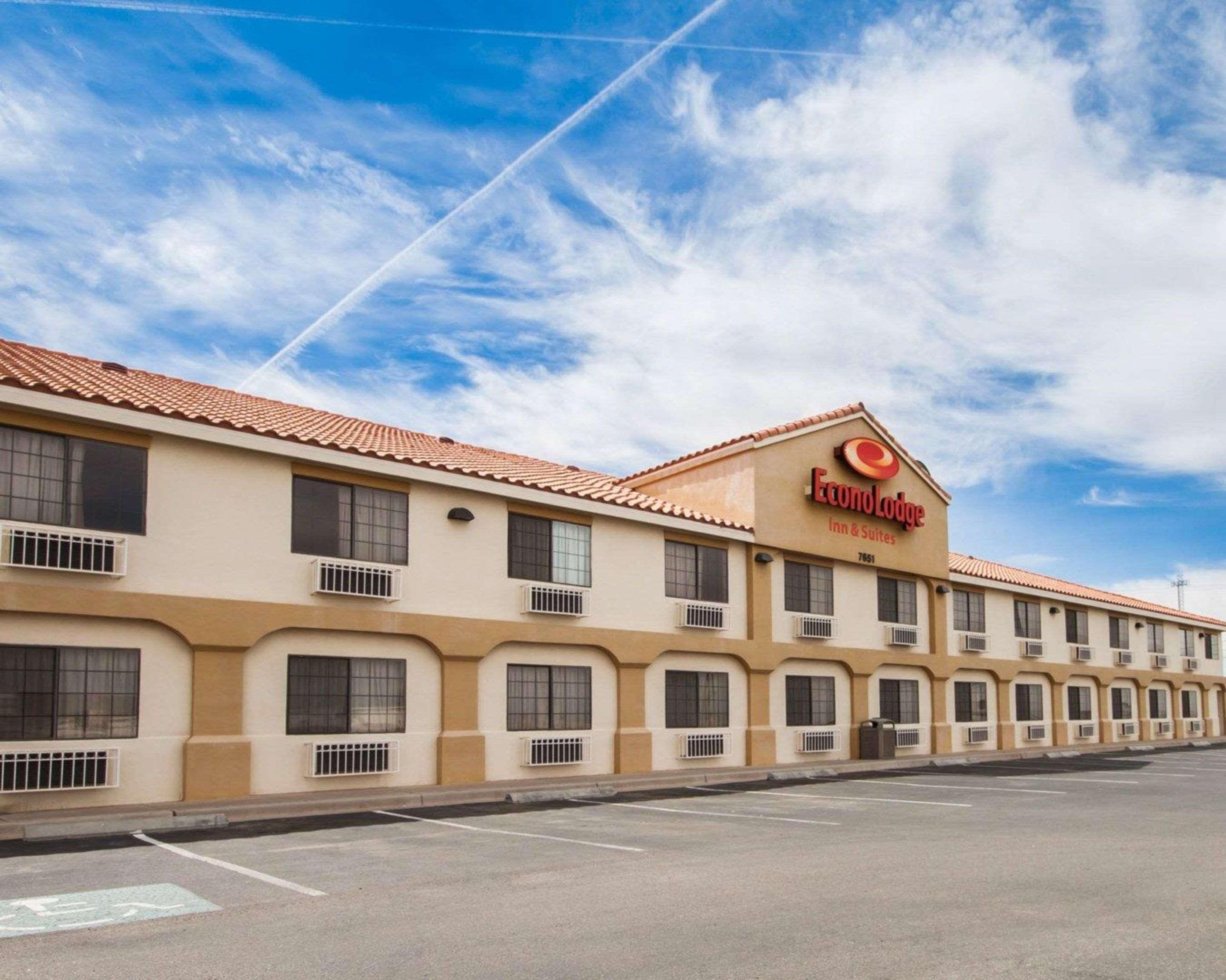 Econo Lodge Inn & Suites El Paso Bagian luar foto