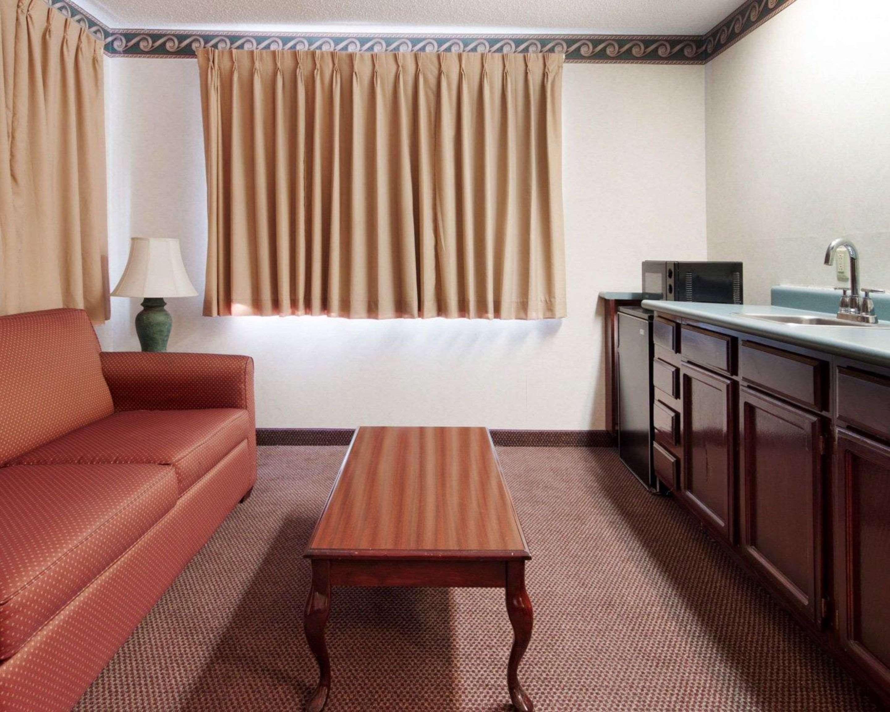 Econo Lodge Inn & Suites El Paso Bagian luar foto