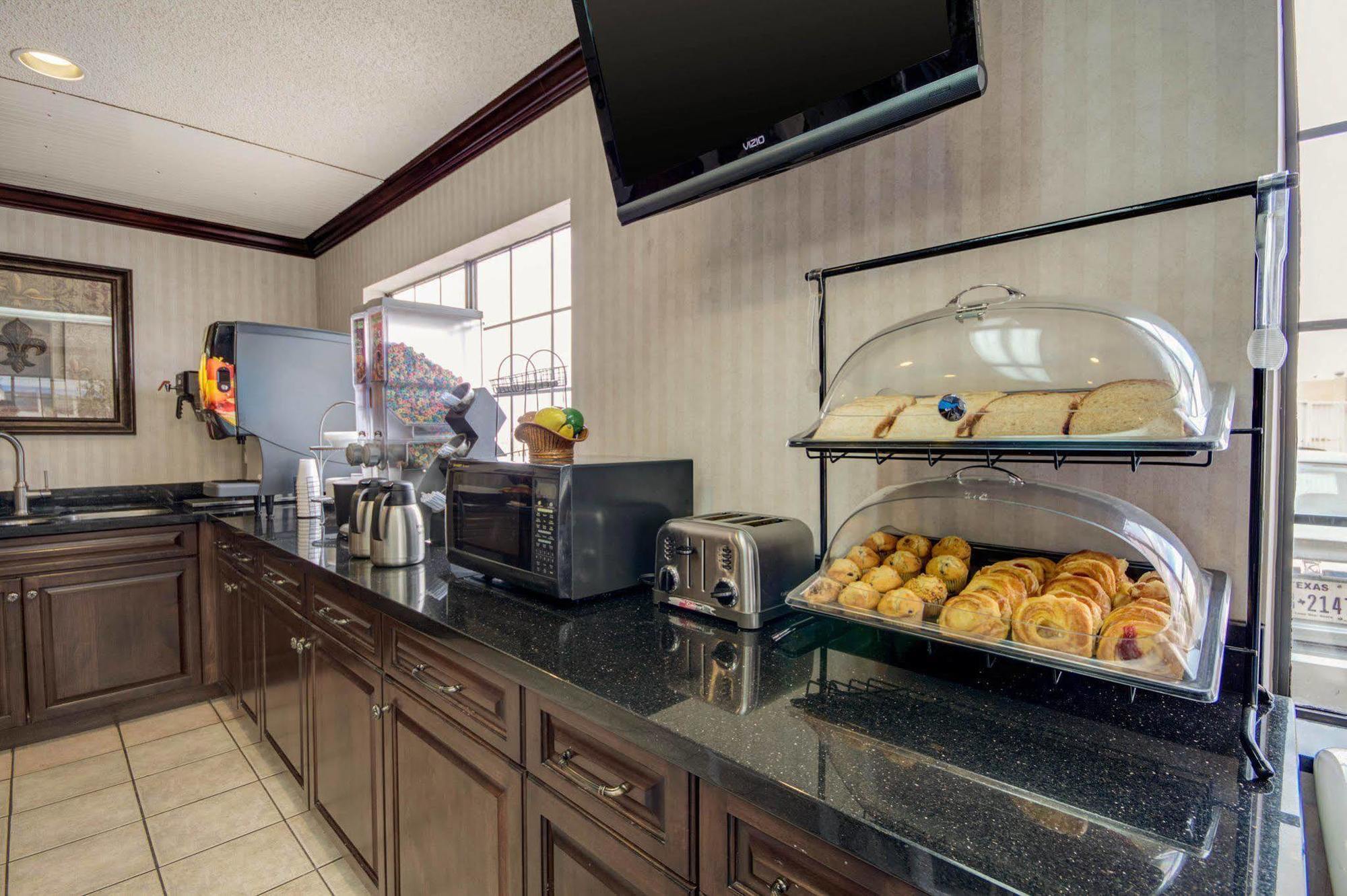 Econo Lodge Inn & Suites El Paso Bagian luar foto