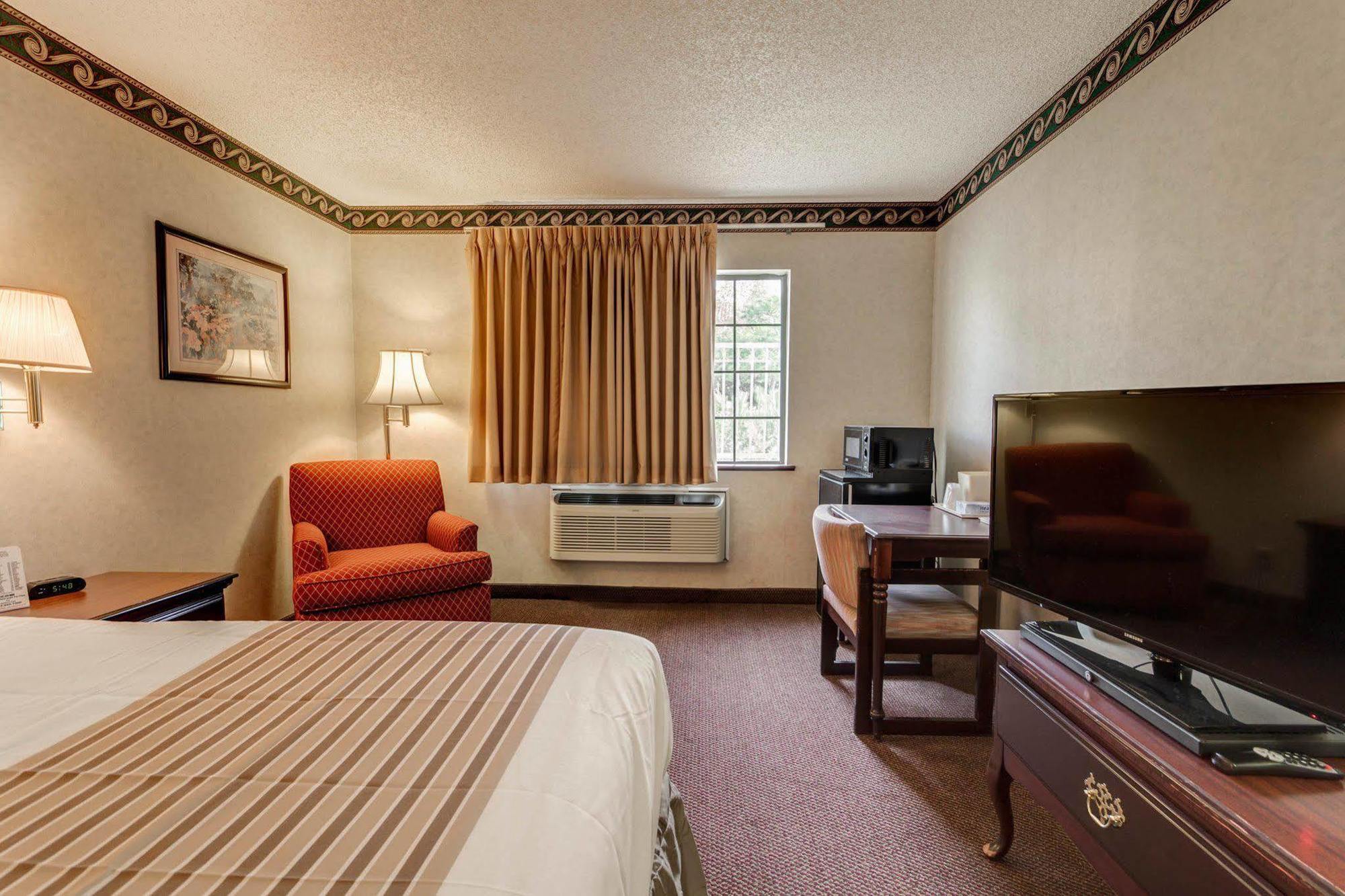 Econo Lodge Inn & Suites El Paso Bagian luar foto