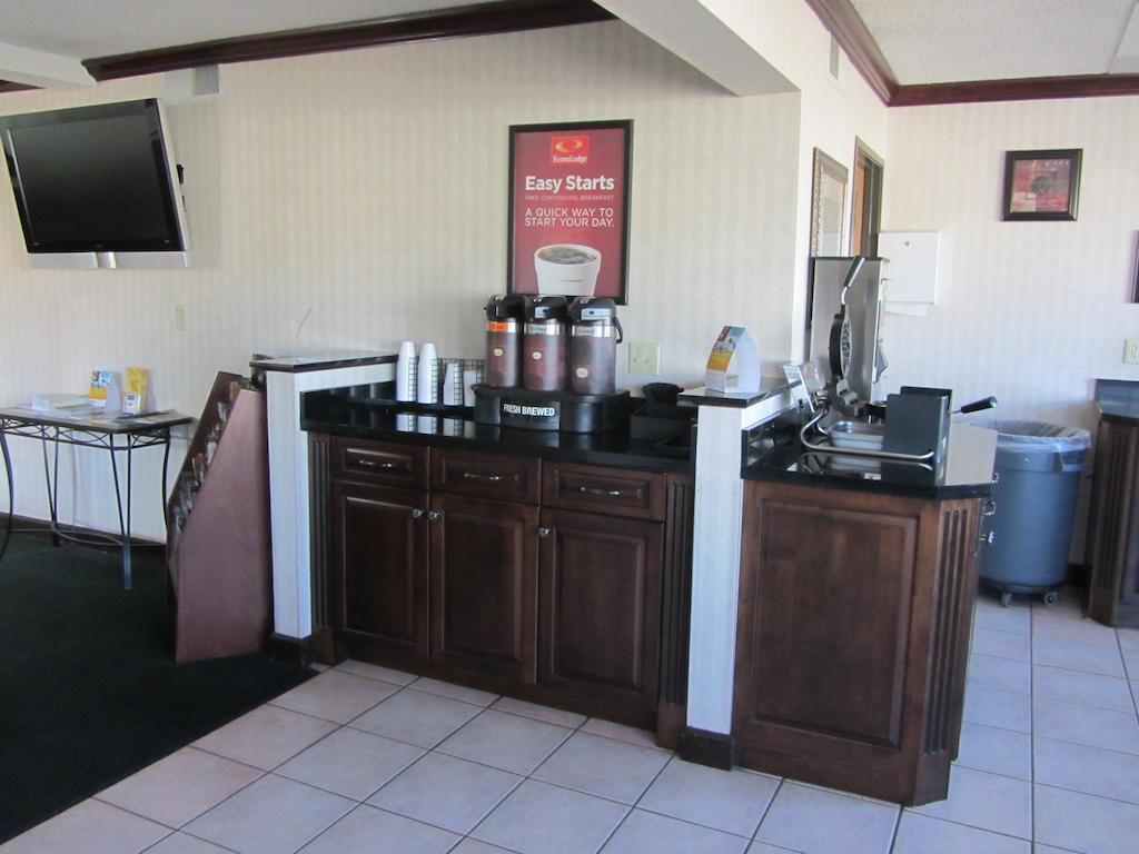 Econo Lodge Inn & Suites El Paso Bagian luar foto
