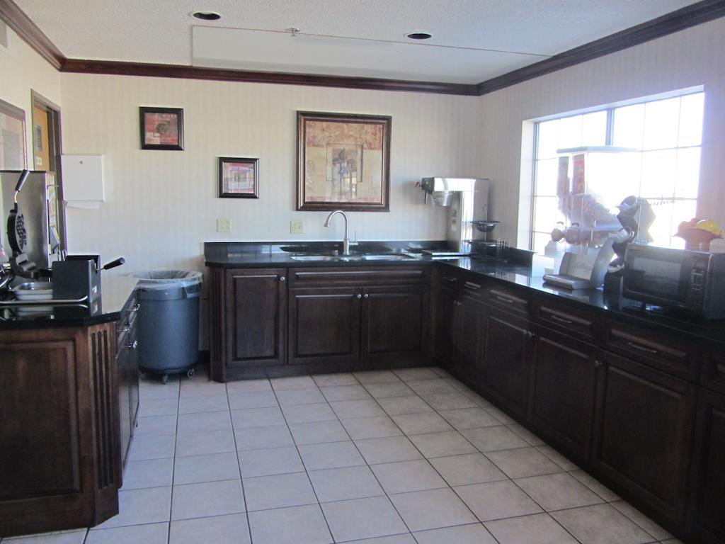 Econo Lodge Inn & Suites El Paso Bagian luar foto